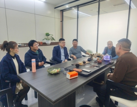 装备制造研究院与新材料研究中心携手华冶科工中南分公司探讨合作发展